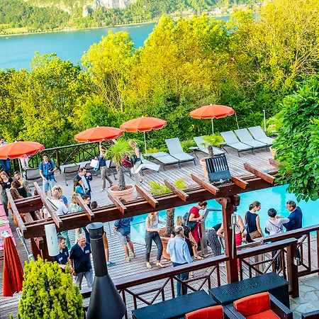 Hotel Les Tresoms And 4*