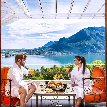 Les Tresoms And 4* Annecy