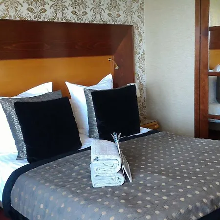 Les Tresoms And 4* Annecy